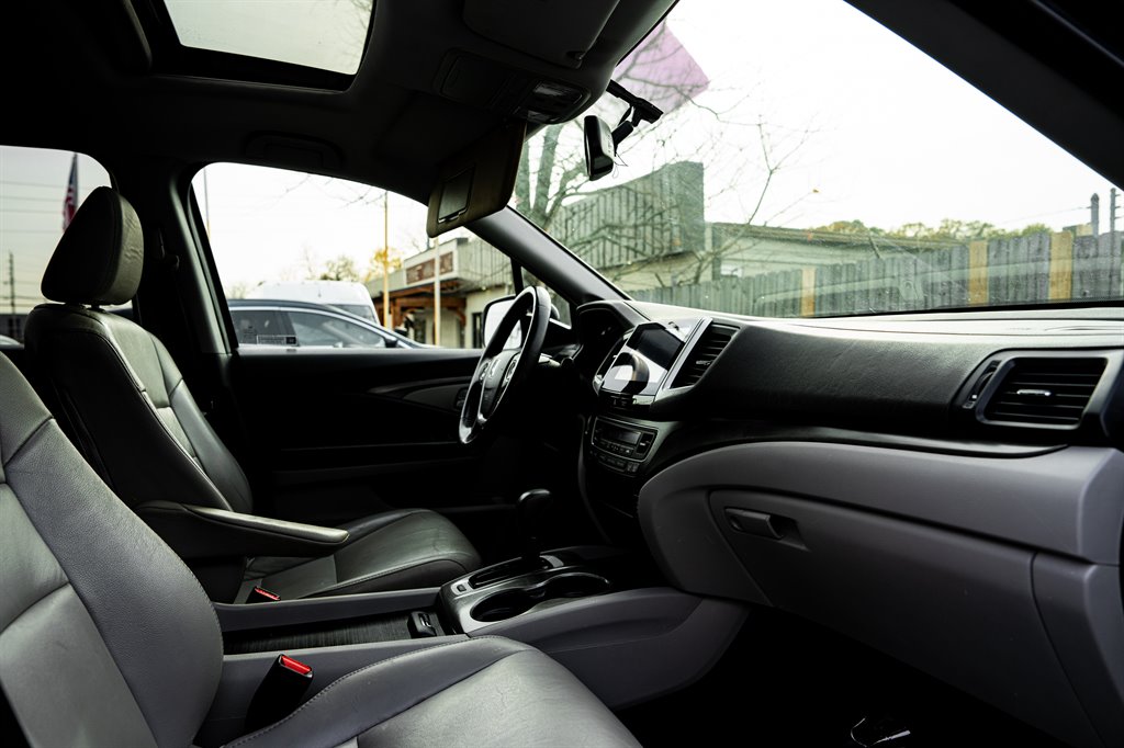 2016 Honda Pilot EX-L - Photo 33