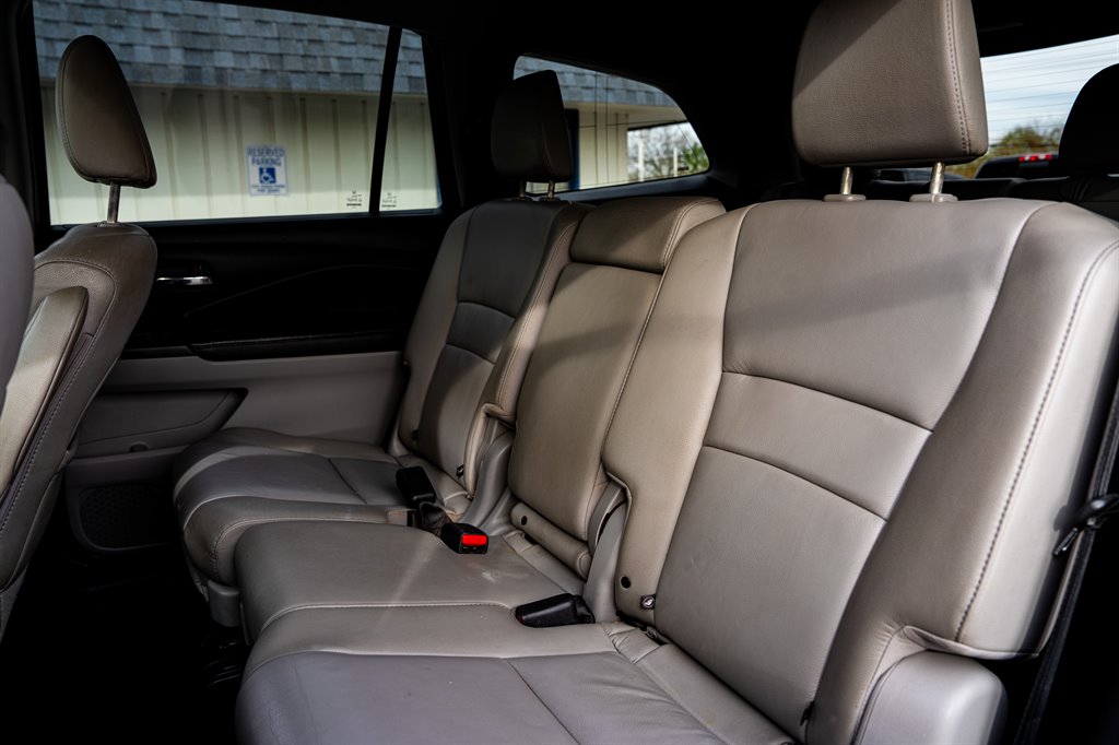 2016 Honda Pilot EX-L - Photo 30