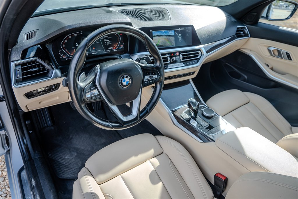 2020 BMW 3 Series 330i - Photo 14