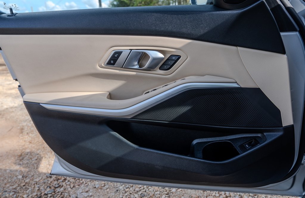 2020 BMW 3 Series 330i - Photo 25