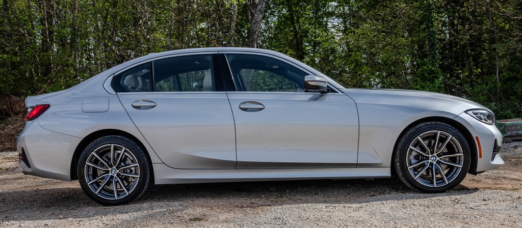 2020 BMW 3 Series 330i - Photo 6