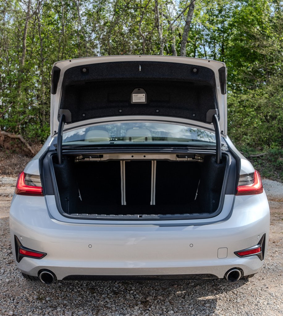 2020 BMW 3 Series 330i - Photo 9