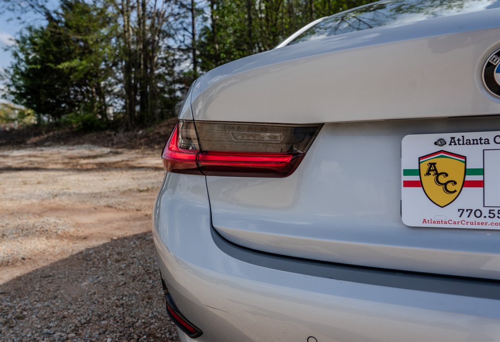 2020 BMW 3 Series 330i - Photo 10