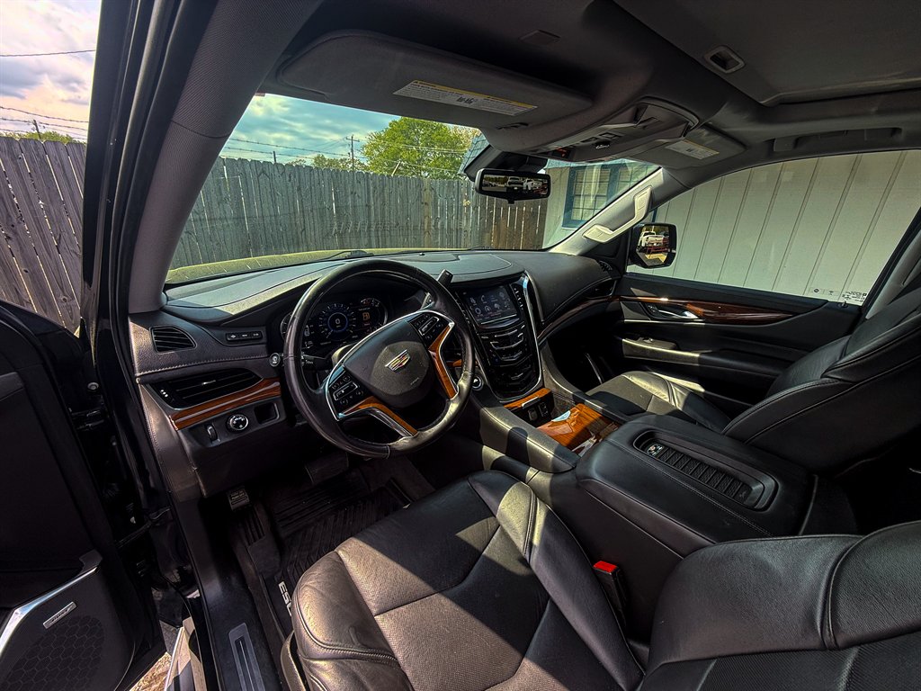 2020 Cadillac Escalade Luxury - Photo 15