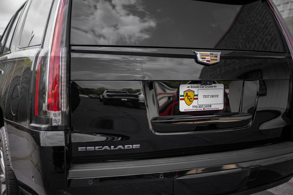 2020 Cadillac Escalade Luxury - Photo 11