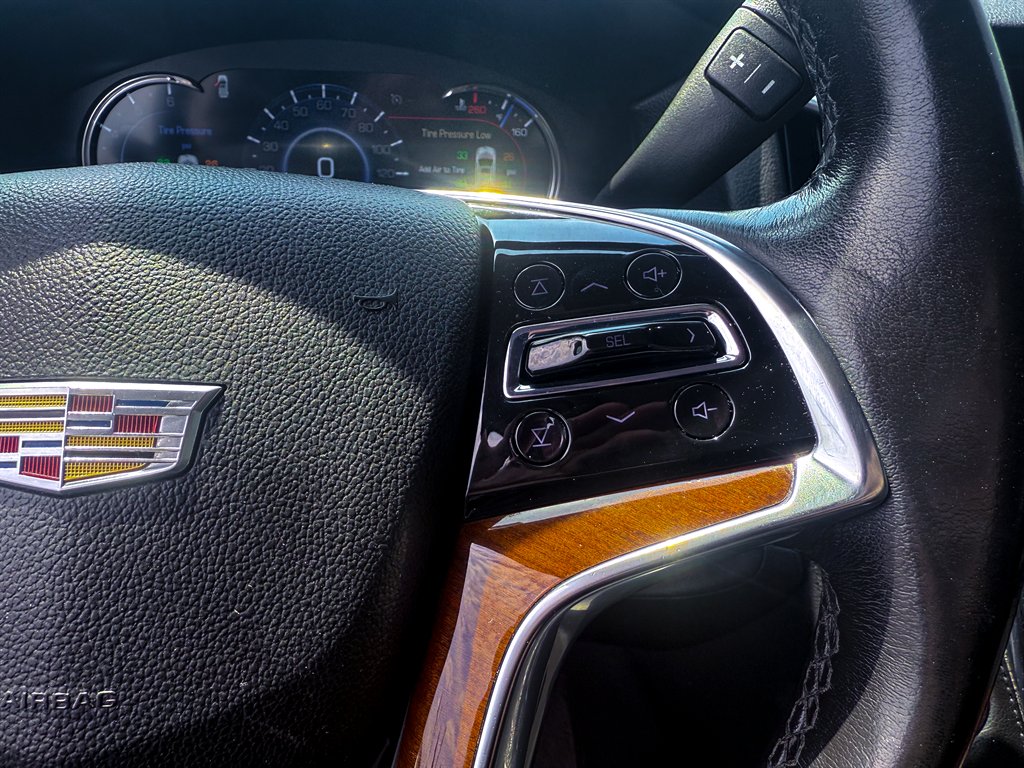 2020 Cadillac Escalade Luxury - Photo 18