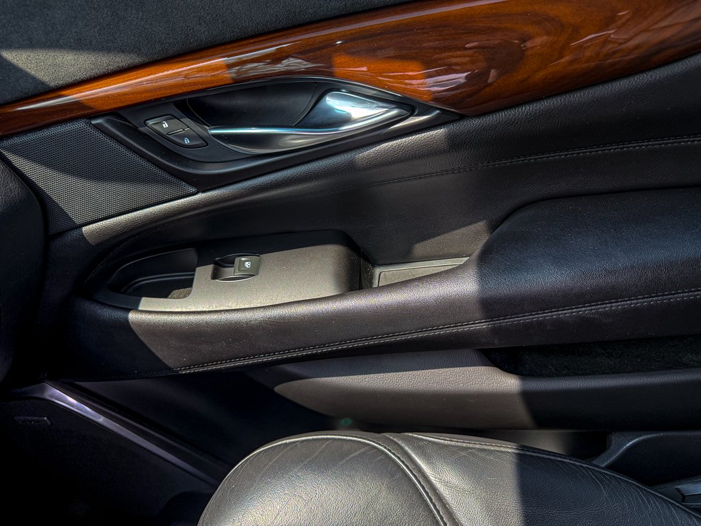 2020 Cadillac Escalade Luxury - Photo 24