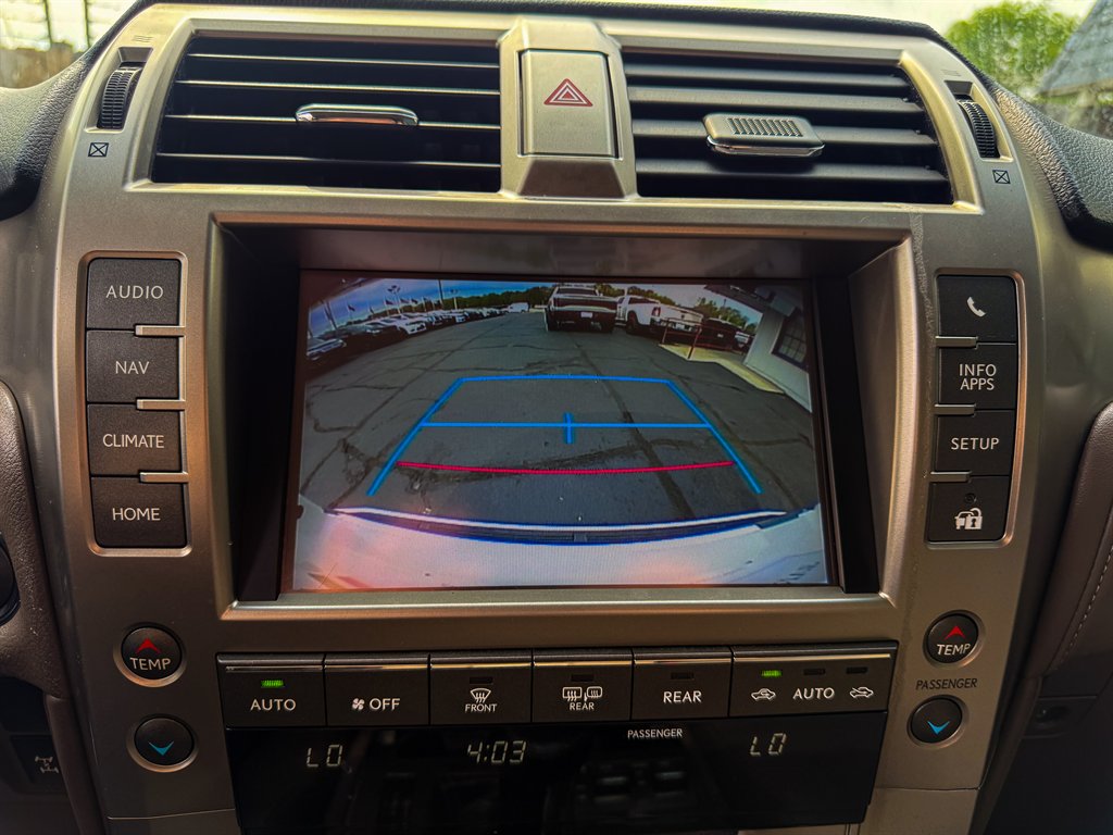 2015 Lexus GX Base - Photo 20