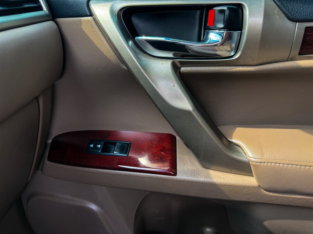2015 Lexus GX Base - Photo 23