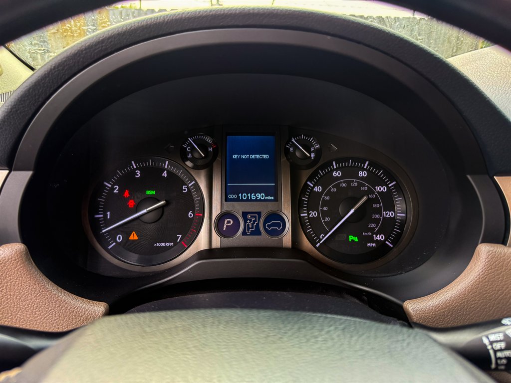 2015 Lexus GX Base - Photo 18