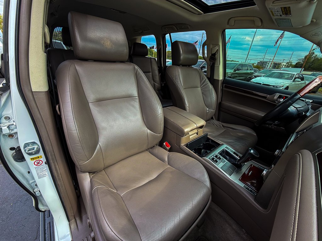 2015 Lexus GX Base - Photo 30