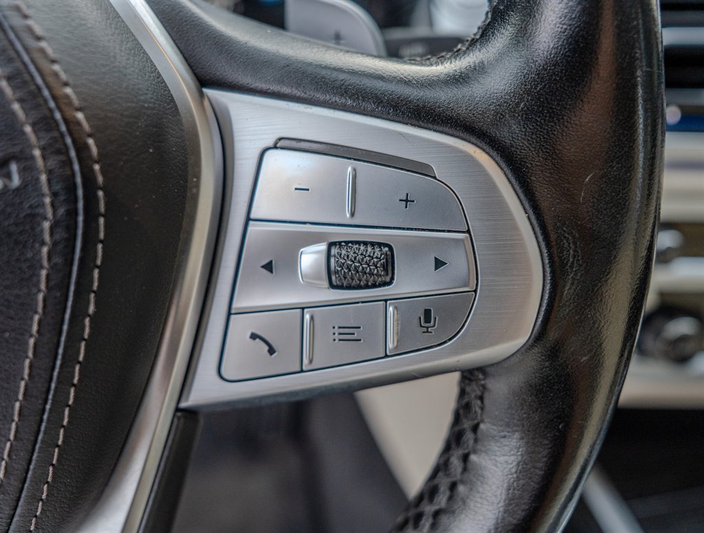2020 BMW 7 Series 750i - Photo 17