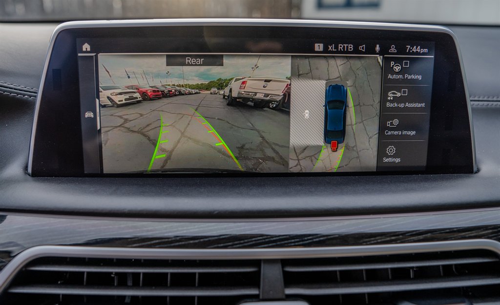 2020 BMW 7 Series 750i - Photo 22