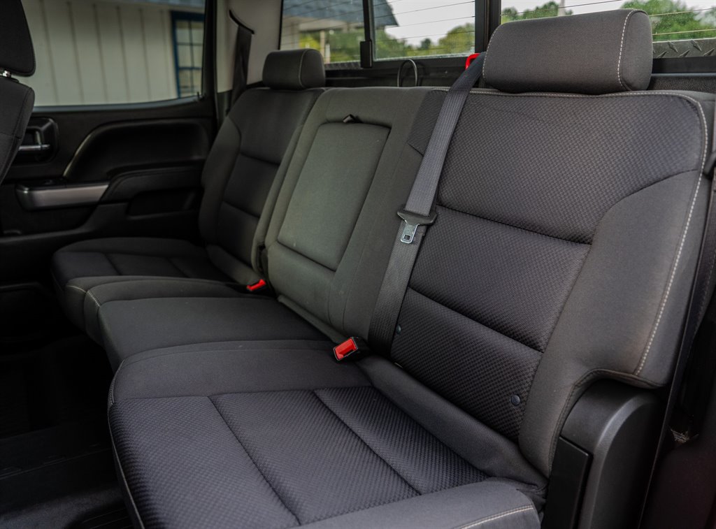 2018 Chevrolet Silverado 1500 LT Z71 - Photo 30
