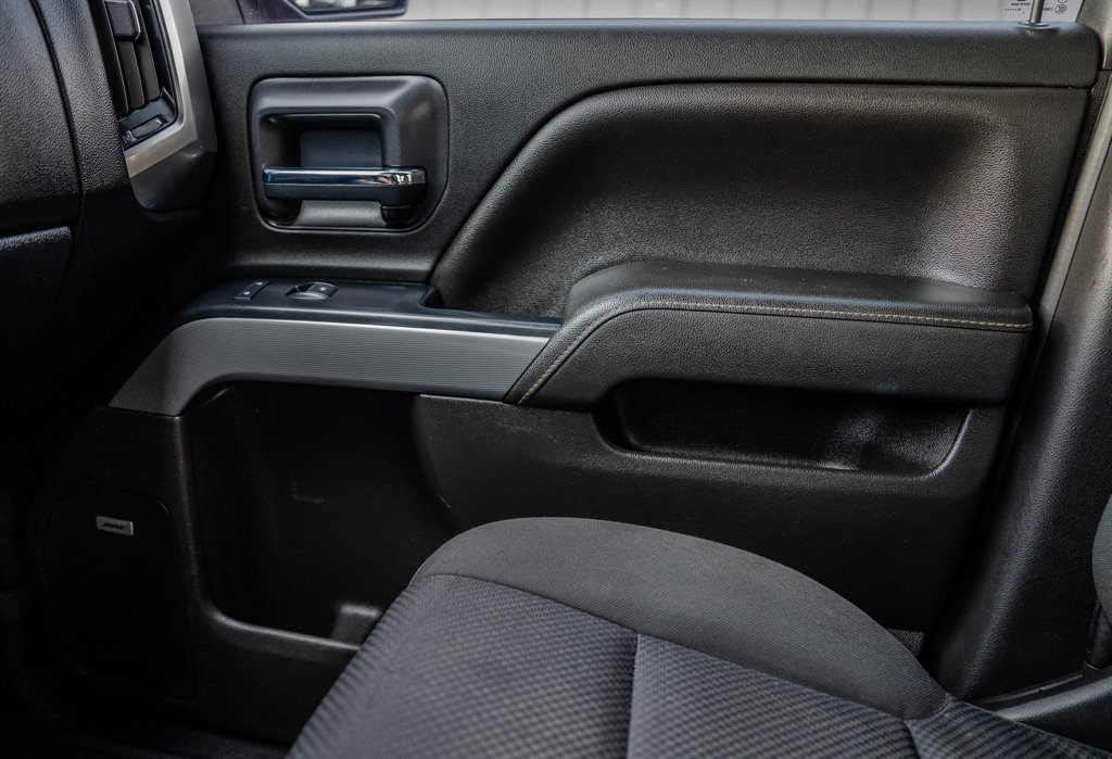 2018 Chevrolet Silverado 1500 LT Z71 - Photo 23