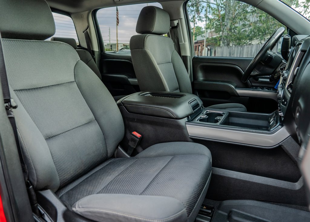 2018 Chevrolet Silverado 1500 LT Z71 - Photo 31