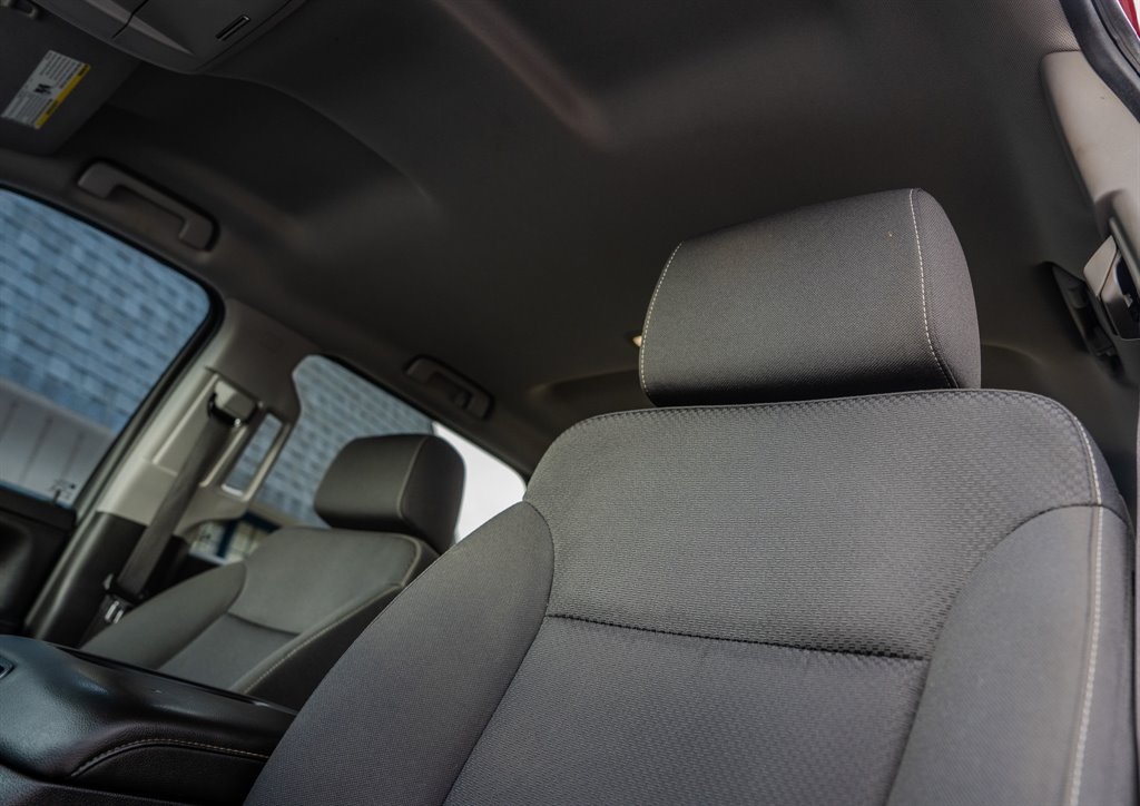 2018 Chevrolet Silverado 1500 LT Z71 - Photo 29