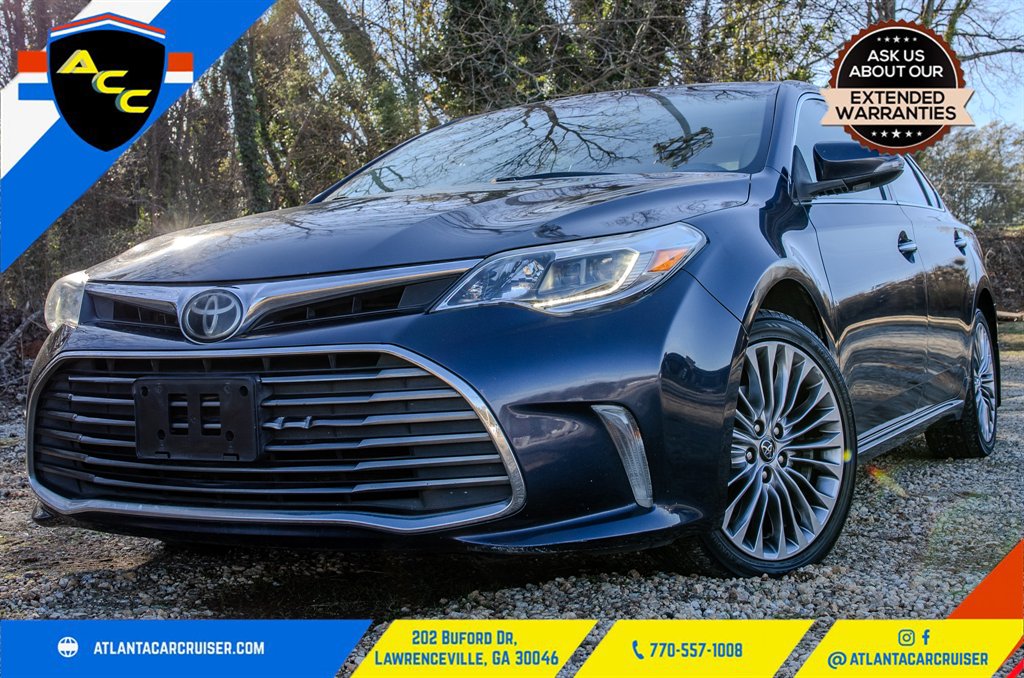 2017 Toyota Avalon Limited's photo